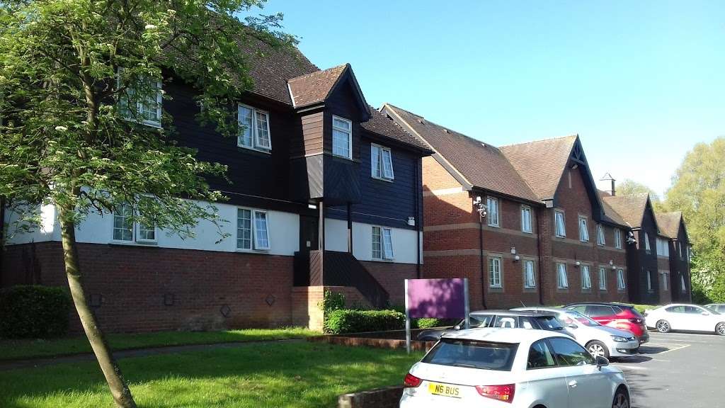 Premier Inn Harlow | Cambridge Rd, Harlow CM20 2EP, UK | Phone: 0871 527 8488