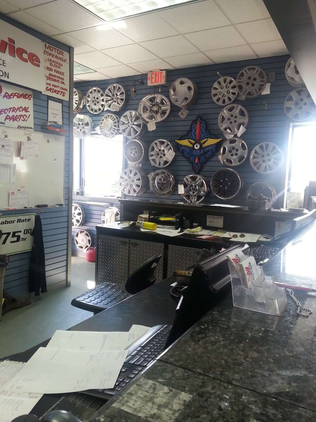 Roz Auto Salvage | 5848 South 13th Street, Milwaukee, WI 53221, USA | Phone: (414) 282-9862