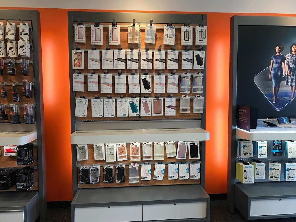 AT&T Store | 555 Providence Hwy, Walpole, MA 02081, USA | Phone: (508) 850-9433