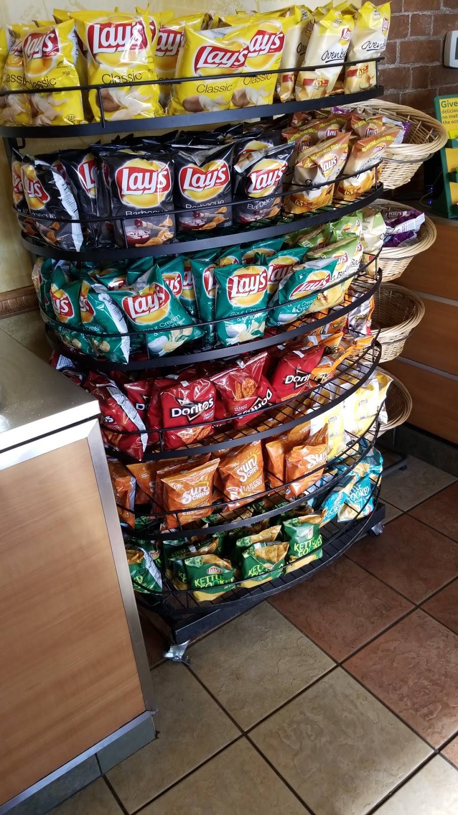 Subway | 8401 Boat Club Rd Suite 101, Fort Worth, TX 76179, USA | Phone: (817) 236-7611