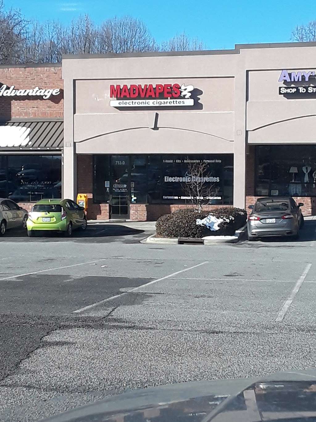 Madvapes Denver | 751 N HWY 16 D, Denver, NC 28037, USA | Phone: (704) 489-8923