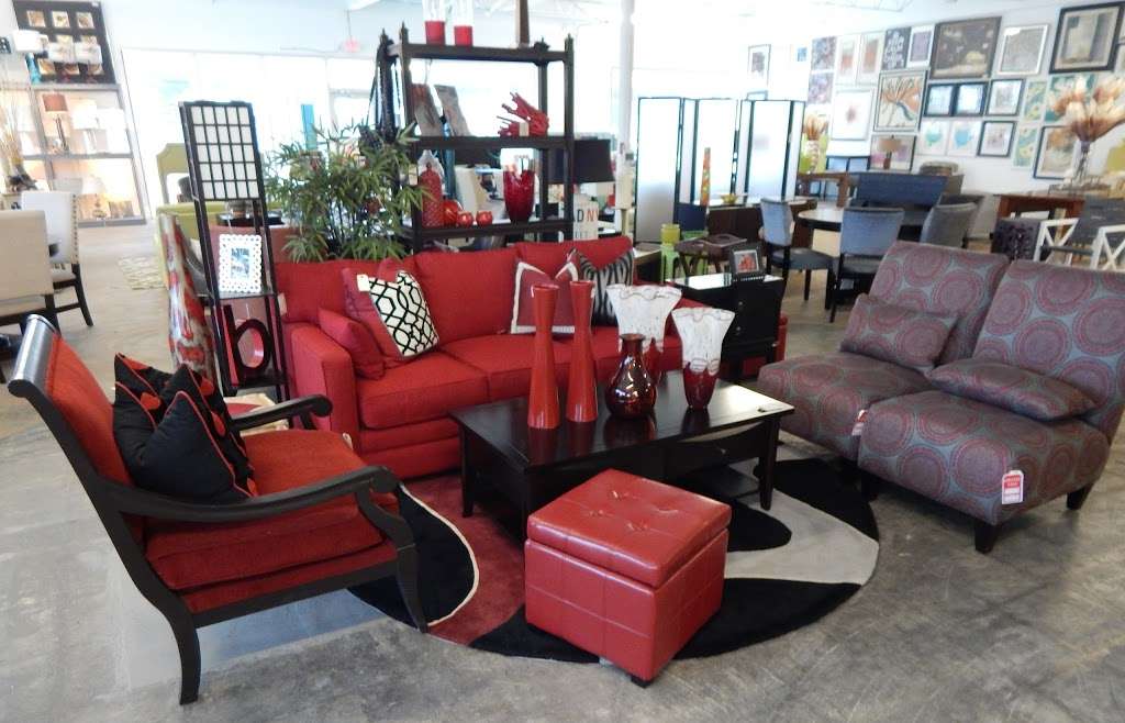 EC Home Decor & Furniture Outlet | 9200 Hempstead Rd #150, Houston, TX 77008, USA | Phone: (713) 725-2405