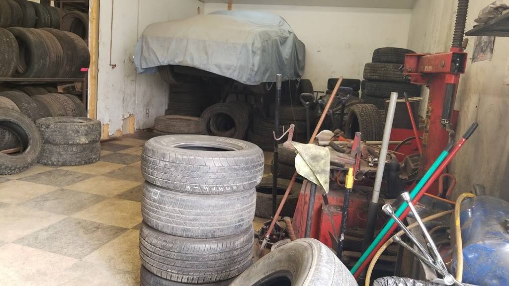 Poor Mans Tire | 115 Fassett St, Toledo, OH 43605, USA | Phone: (419) 691-4832