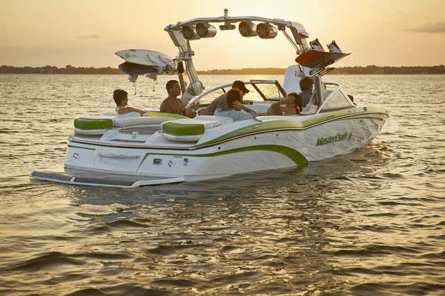 Annapolis Watersports | 2830 Solomons Island Rd, Edgewater, MD 21037, USA | Phone: (410) 849-2200