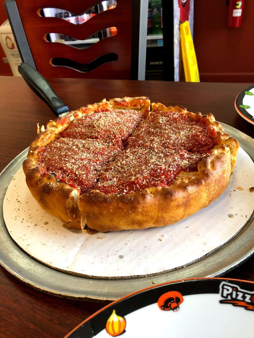 Pizza Track | 10S650 Kingery Hwy, Willowbrook, IL 60527, USA | Phone: (630) 655-3375
