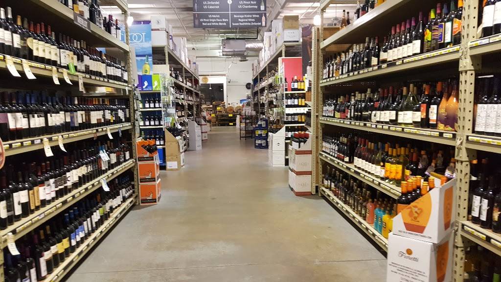 Liquor Barn | 3420 W Fern Valley Rd, Louisville, KY 40213, USA | Phone: (502) 968-1666