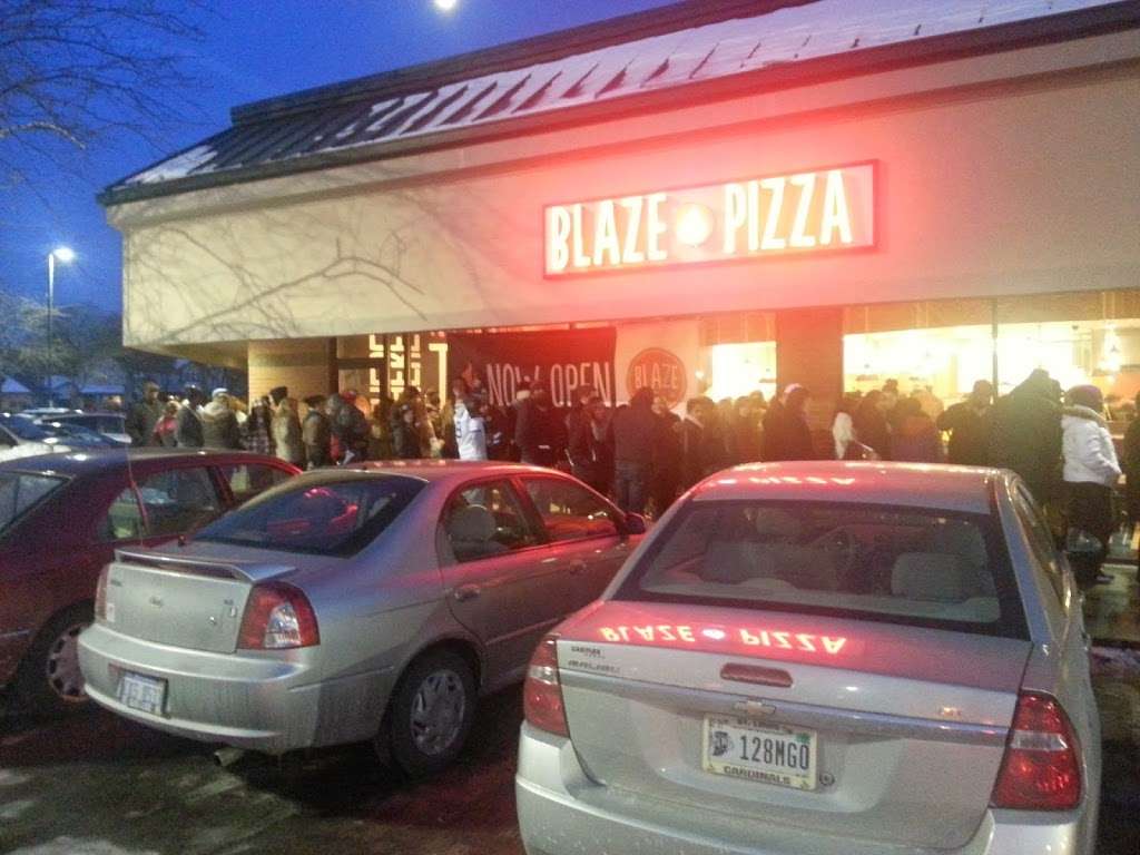 Blaze Pizza | 913 Indiana Ave, Indianapolis, IN 46202, USA | Phone: (317) 300-7360