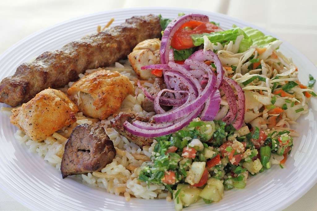 Siunik Armenian Grill | 1707 Chestnut Ave, Glenview, IL 60025, USA | Phone: (847) 724-7800