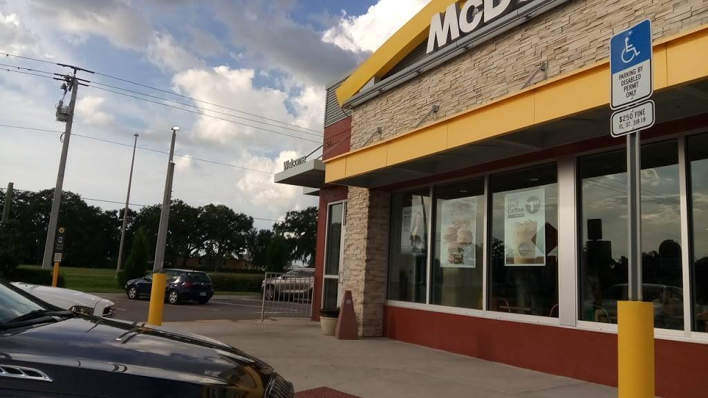 McDonalds | 6103 US Hwy 301 North, Ellenton, FL 34222, USA | Phone: (941) 723-3476