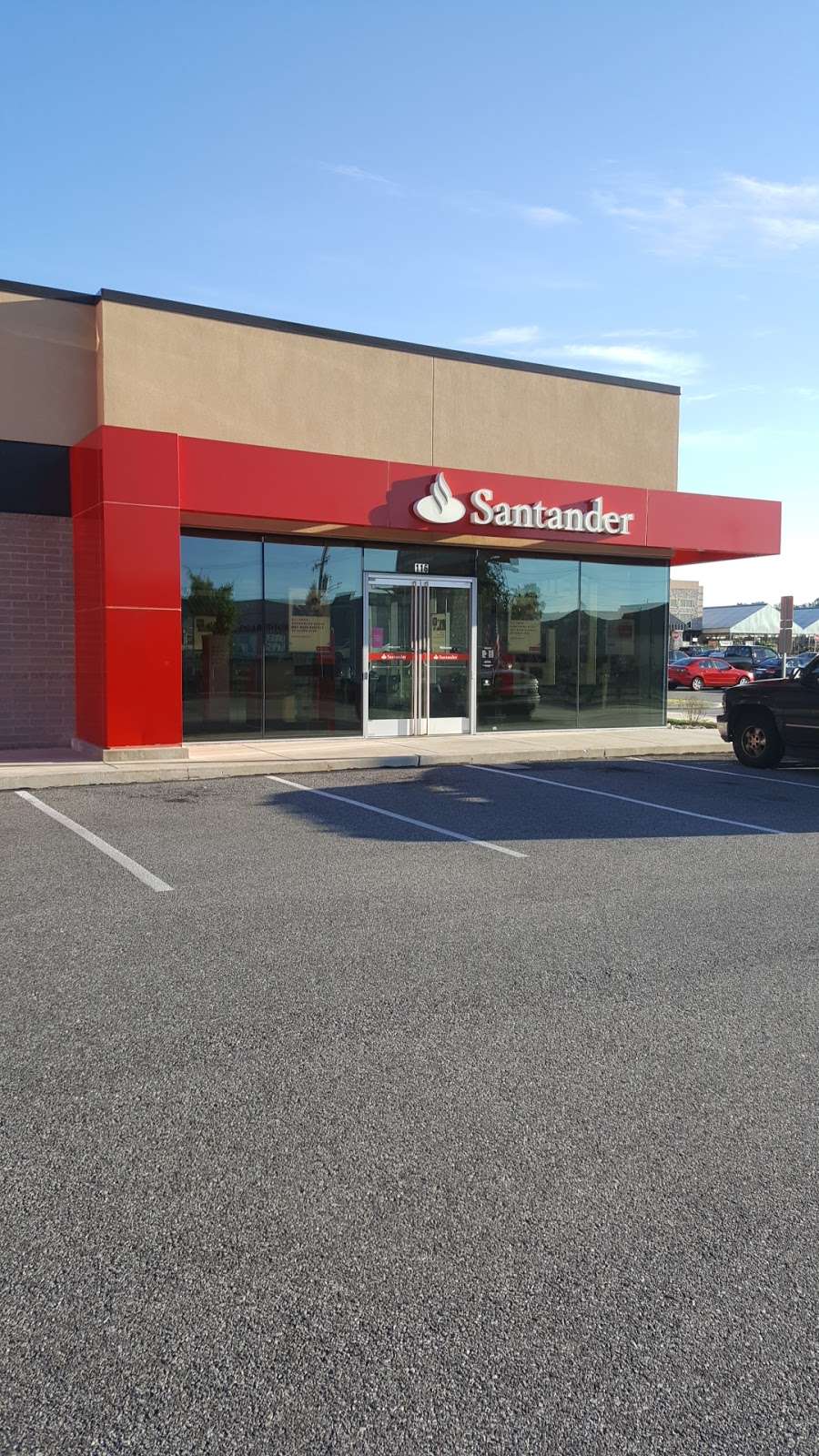 Santander Bank ATM | 116 Township Line Rd, Havertown, PA 19083 | Phone: (610) 449-3410