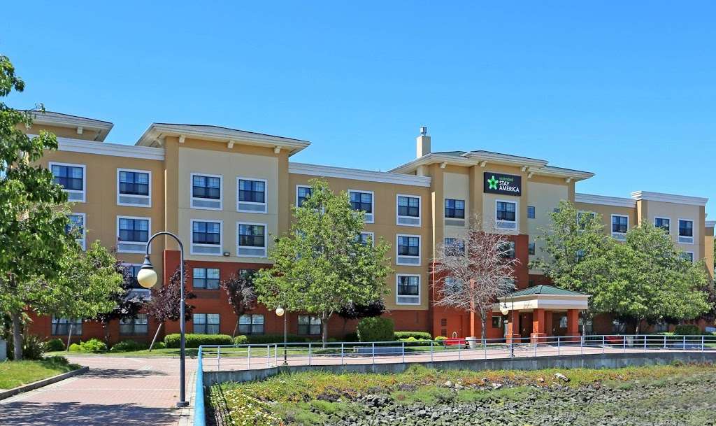 Extended Stay America - Oakland - Alameda | 1350 Marina Village Pkwy, Alameda, CA 94501, USA | Phone: (510) 864-1333