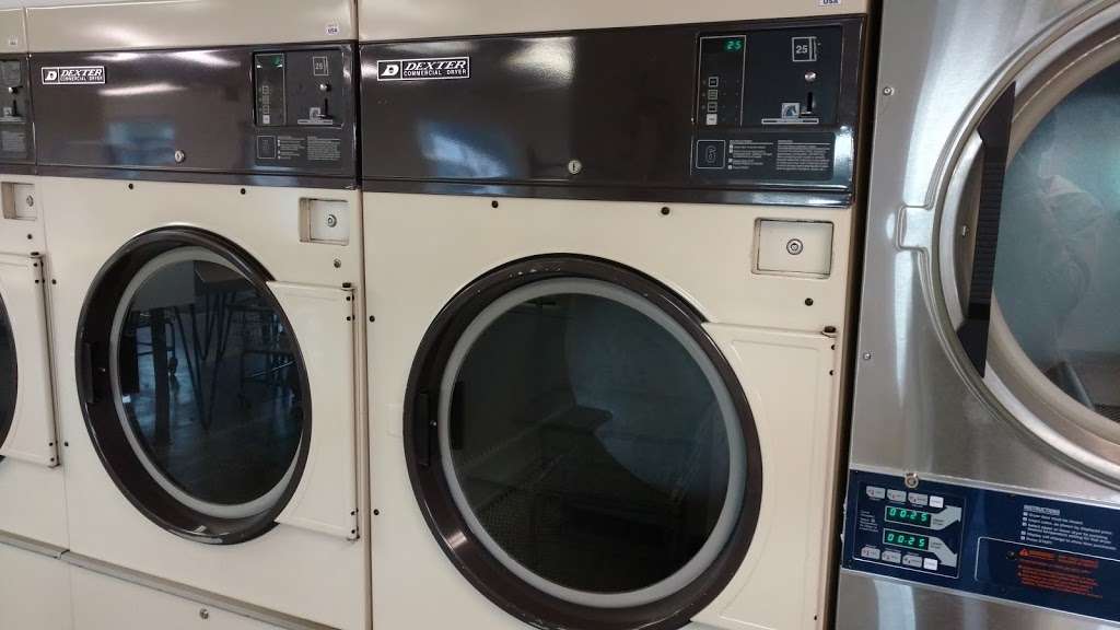 Knightstown Laundromat & Cleaners | 625 W Main St, Knightstown, IN 46148, USA | Phone: (765) 345-9988