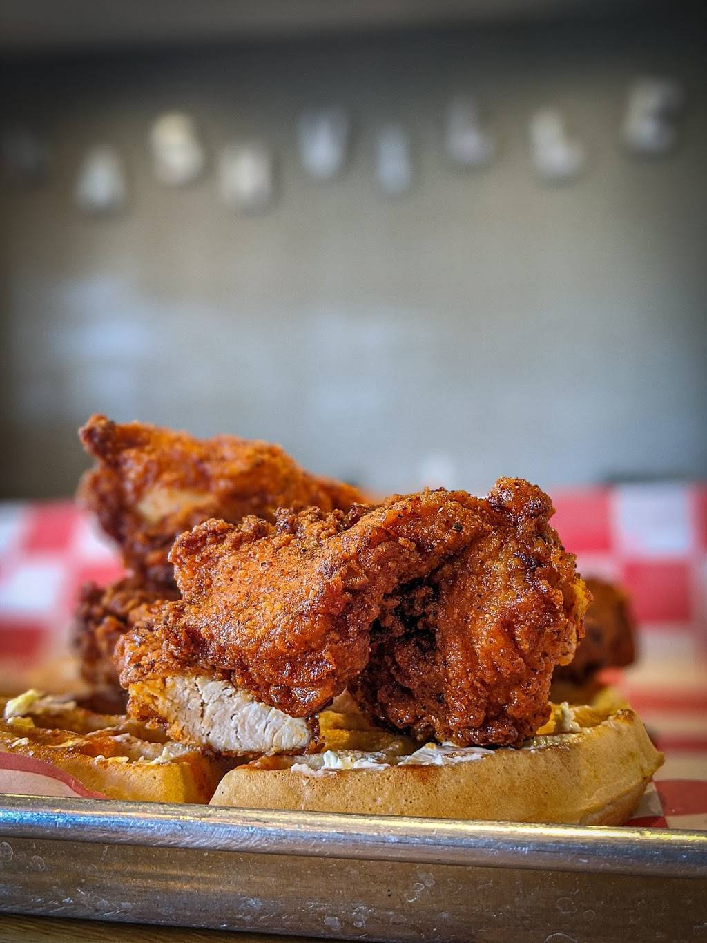 FireBird Nashville hot chicken By Faliqshah | 3105 Eubank Blvd NE, Albuquerque, NM 87111, USA | Phone: (505) 293-1700