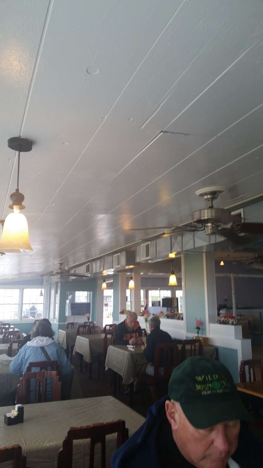 Mermaids Restaraunt | 702 Beach Ave, Cape May, NJ 08204