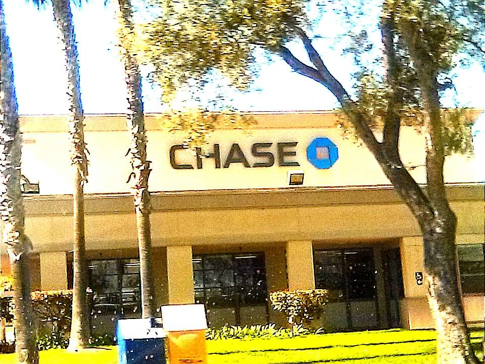 Chase Bank | 13900 Seal Beach Blvd, Seal Beach, CA 90740, USA | Phone: (562) 598-7792