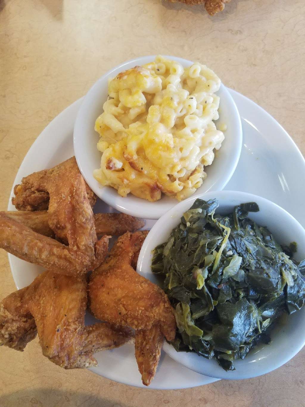 Mandys Soul Food Kitchen | 431 N Bolingbrook Dr, Bolingbrook, IL 60440, USA | Phone: (630) 485-7291