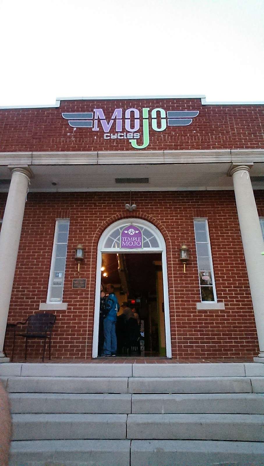 Temple Mojo Growler Shop | Matthews, NC 28105, USA | Phone: (704) 246-8196