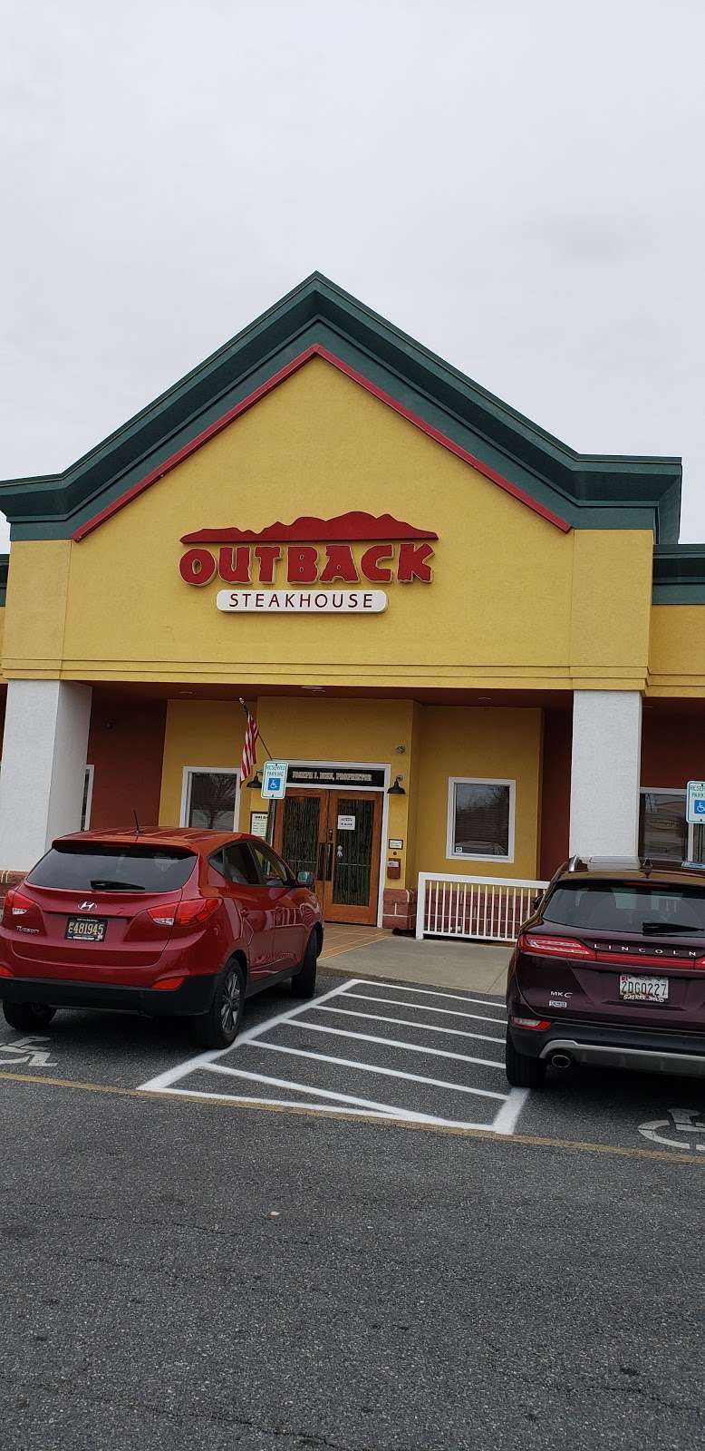 Outback Steakhouse | 8245 Dickerson Ln, Salisbury, MD 21804, USA | Phone: (410) 341-7355