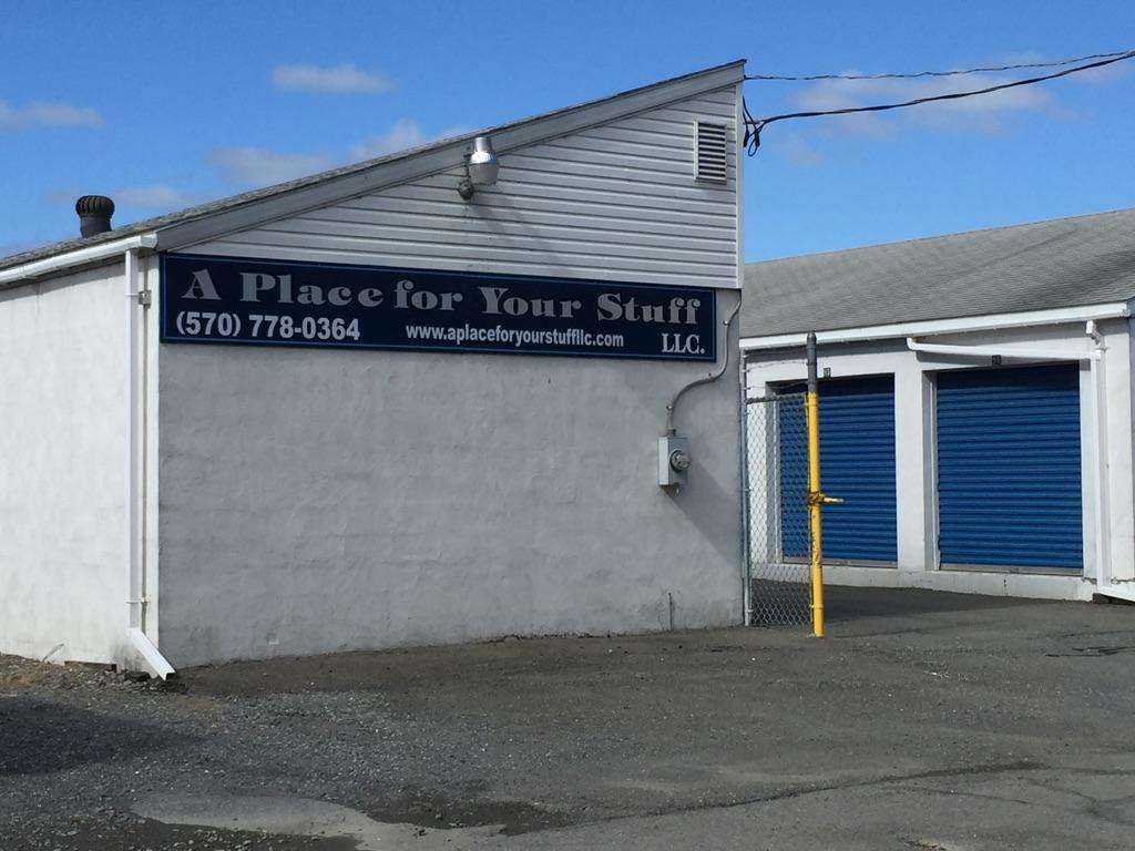 A Place For Your Stuff | 530 Interchange Rd, Lehighton, PA 18235, USA | Phone: (570) 778-0364