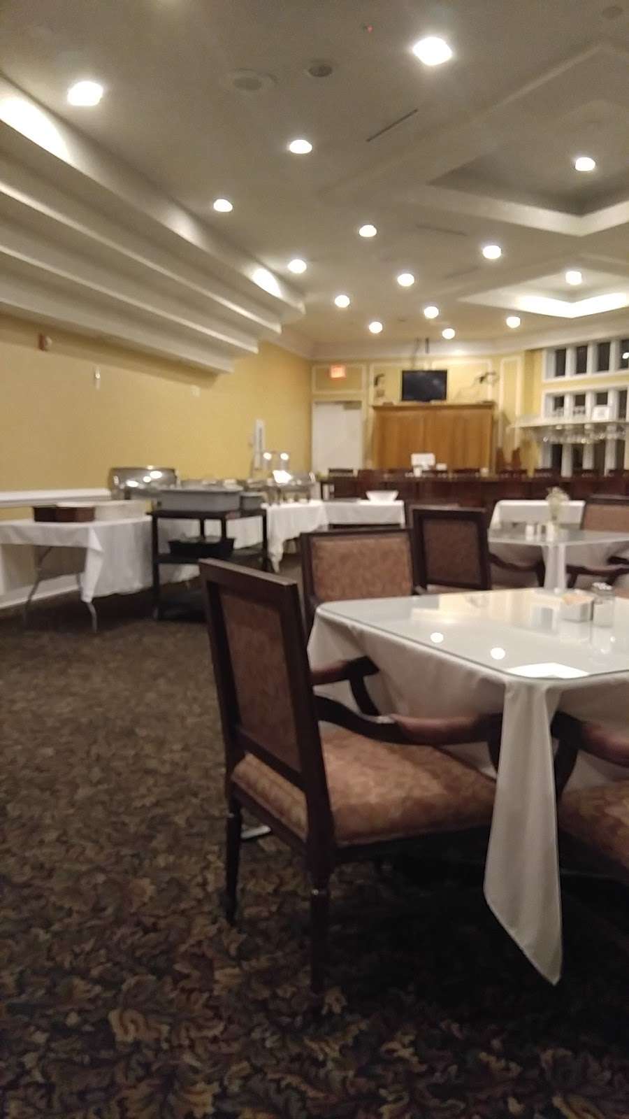 Clubhouse Restaurant | 23154 Wetstone Ln, California, MD 20619, USA | Phone: (240) 237-8315