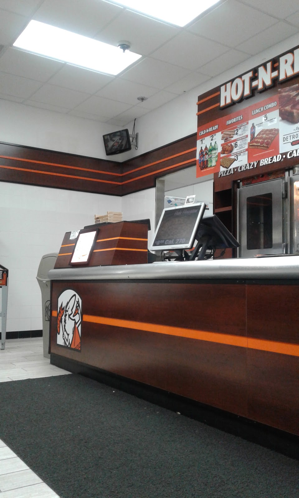 Little Caesars Pizza | 6761 N Milburn Ave #140, Fresno, CA 93722, USA | Phone: (559) 449-0100