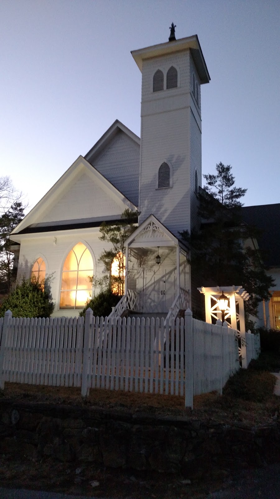 Altadena Valley Presbyterian Church | 4660 Caldwell Mill Rd, Birmingham, AL 35243, USA | Phone: (205) 967-0680