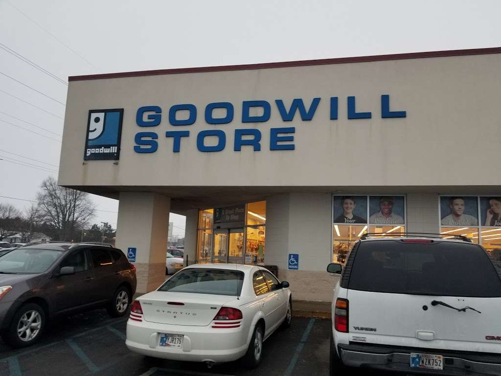 Goodwill Store | 2230 W 93rd Ave, Merrillville, IN 46410 | Phone: (219) 738-2576