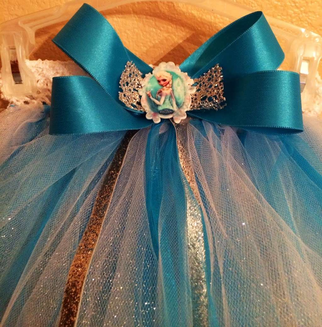 Lil Dolls Bowtique Handmade Hair Bows & Accessories | Red Oak, TX 75154, USA | Phone: (469) 583-2421