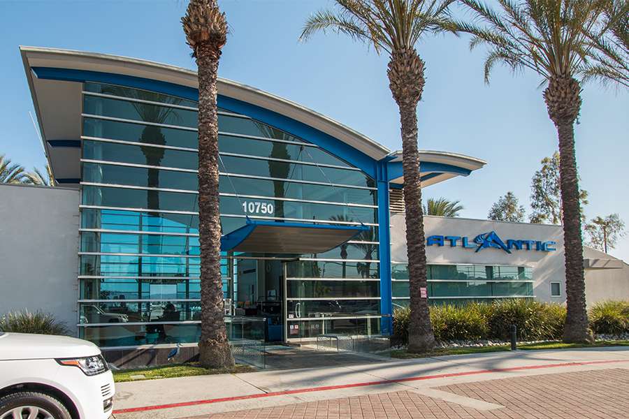 Atlantic Aviation BUR | 10750 Sherman Way, Burbank, CA 91505 | Phone: (818) 841-2966