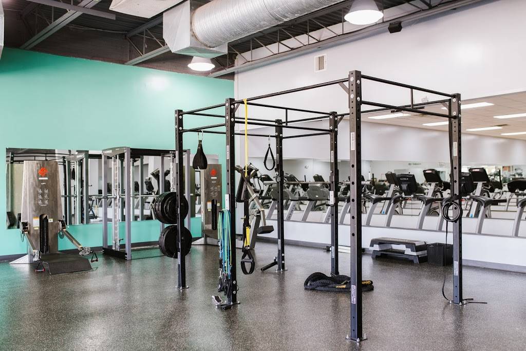 Revitalize Fitness East Maumee | 2584 S Detroit Ave, Maumee, OH 43537, USA | Phone: (419) 214-9292