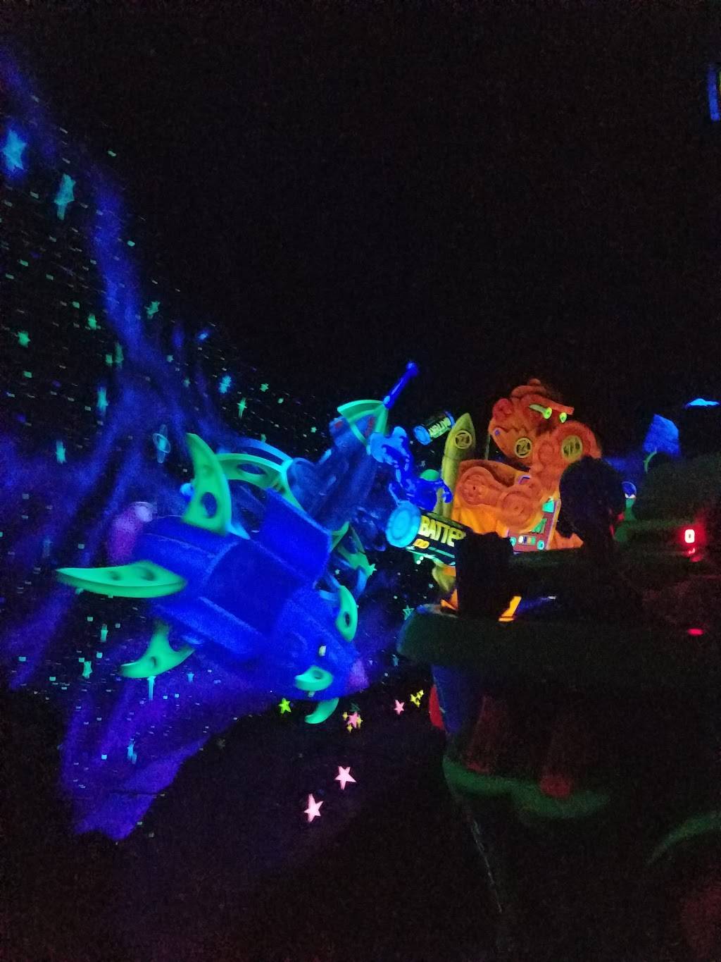 The Lunching Pad | 1180 Seven Seas Drive, Orlando, FL 32836, USA | Phone: (407) 939-3463