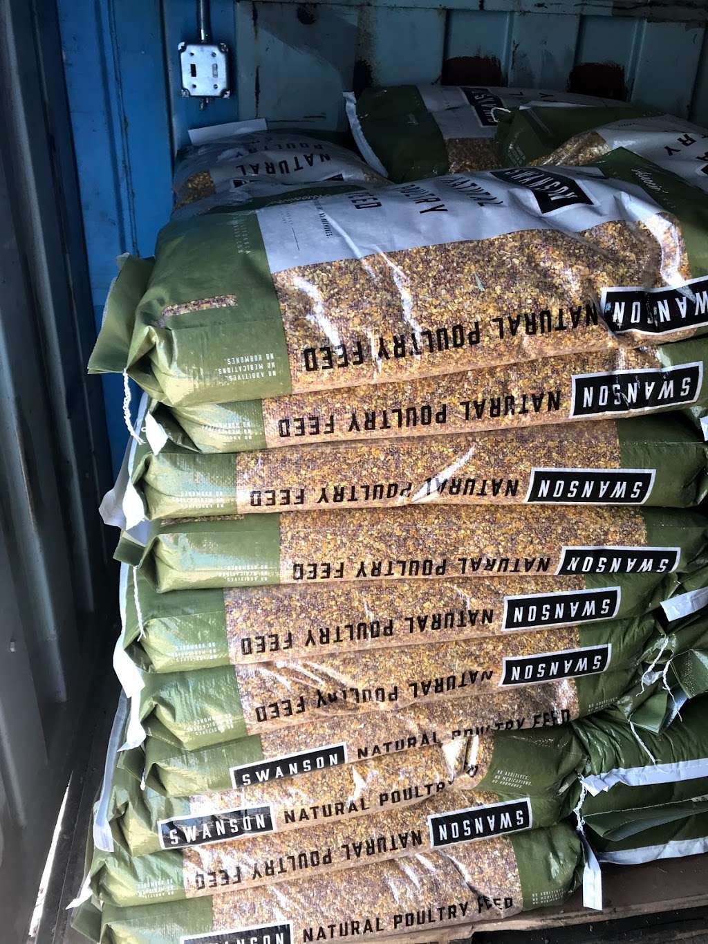 clagg feed and supply | 5168walnut rd, Vacaville, CA 95687, USA | Phone: (707) 471-8374