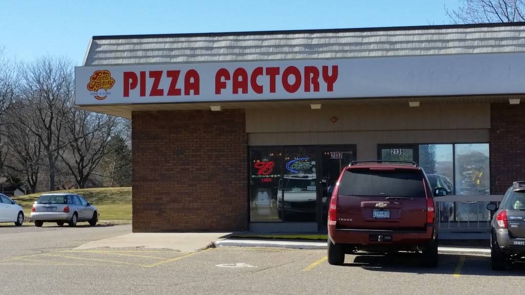 Cals Pizza Factory | 2137 Division St N, St Paul, MN 55109 | Phone: (651) 770-8203