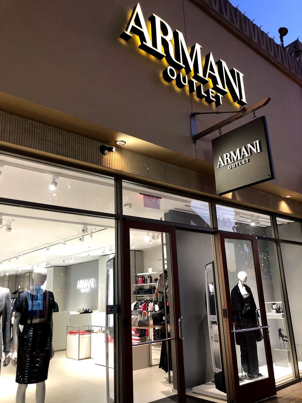 Buy Armani Exchange Showroom Near Me | UP TO 51% OFF