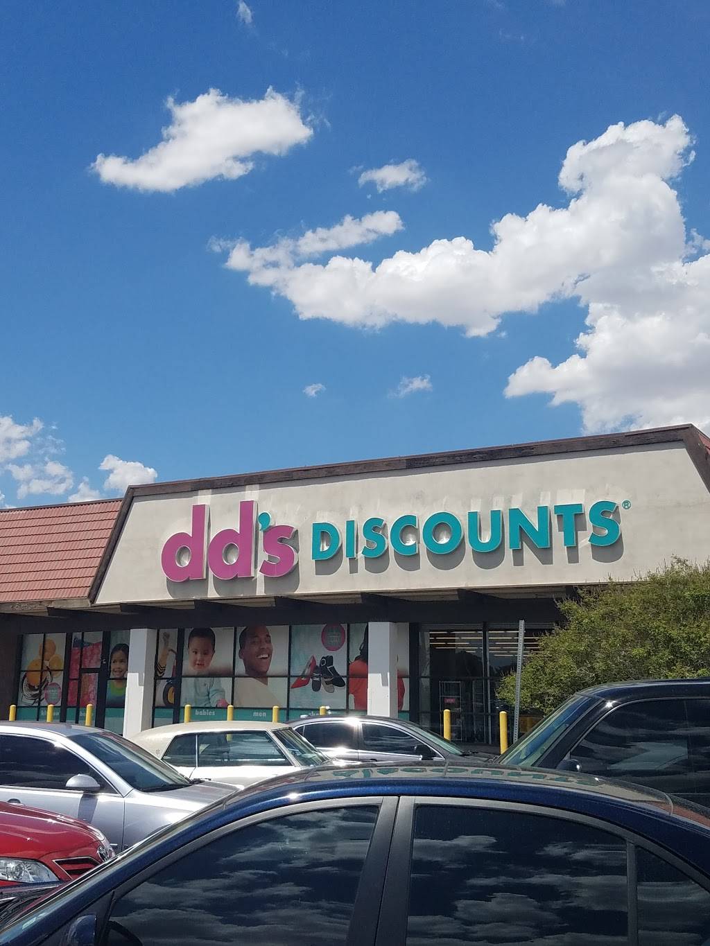 dds DISCOUNTS | 4730 E Flamingo Rd, Las Vegas, NV 89121, USA | Phone: (702) 454-3892