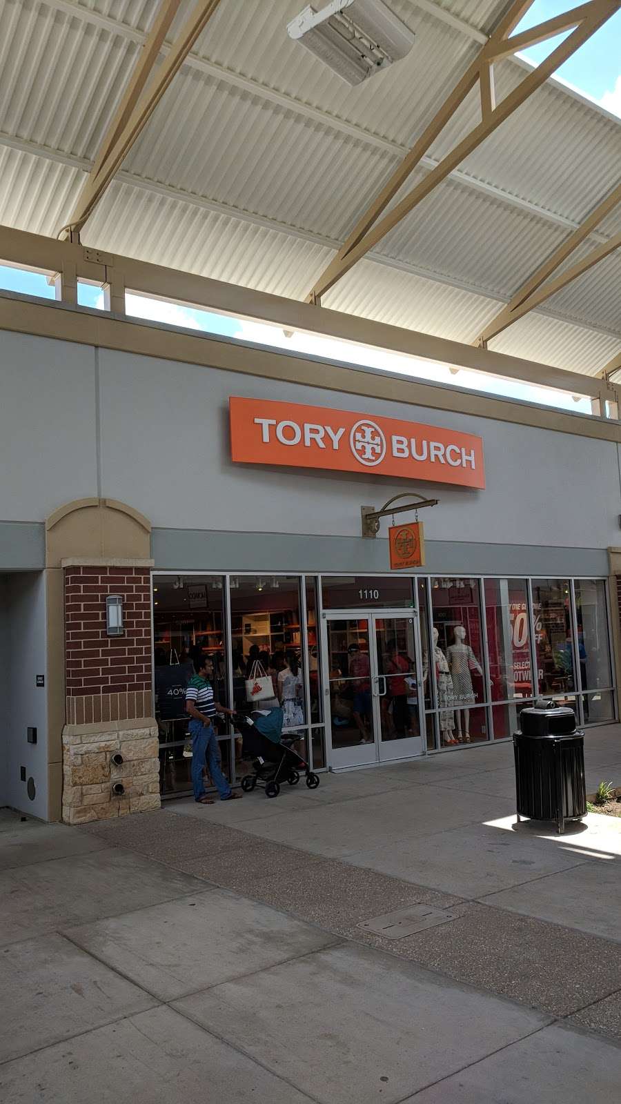 Tory Burch Outlet | 29300 Hempstead Rd Suite 1110, Cypress, TX 77433, USA | Phone: (281) 758-2537