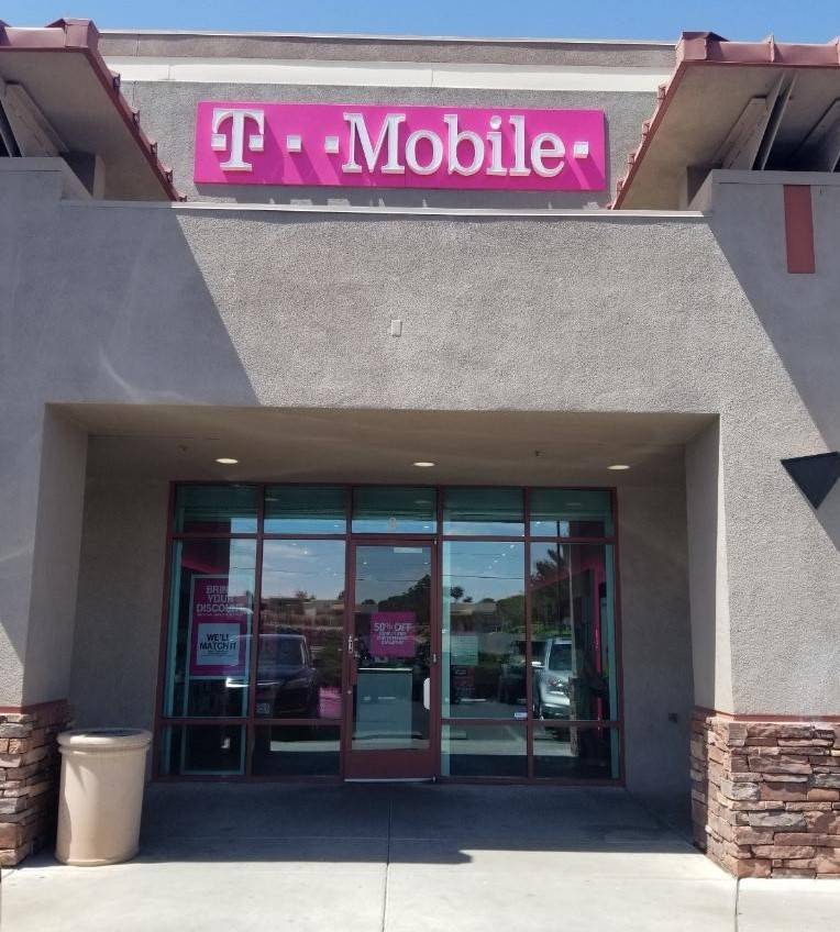 T-Mobile | 8950 W Charleston Blvd Suite 8, Las Vegas, NV 89117, USA | Phone: (702) 933-0239