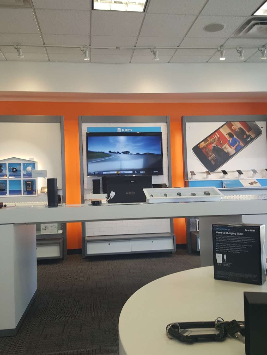 AT&T Store | 18201 Hawthorne Blvd, Torrance, CA 90504, USA | Phone: (310) 921-3435