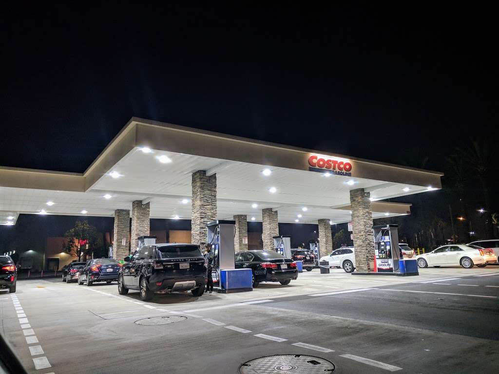 Costco Gasoline - gas station  | Photo 5 of 10 | Address: 2700 Park Ave, Tustin, CA 92782, USA | Phone: (714) 338-1933