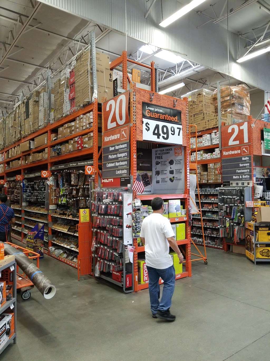 The Home Depot | 3040 Slauson Ave, Huntington Park, CA 90255, USA | Phone: (323) 587-5520