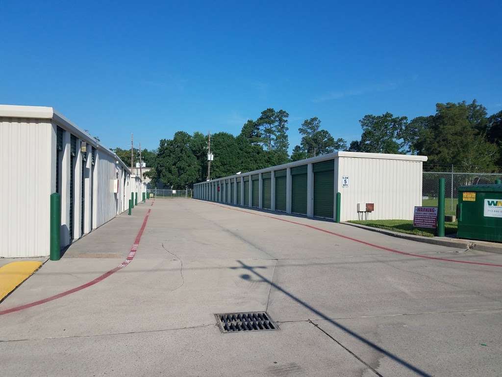 Sawdust Road Self Storage | 1626 Sawdust Rd, The Woodlands, TX 77380, USA | Phone: (281) 462-5596