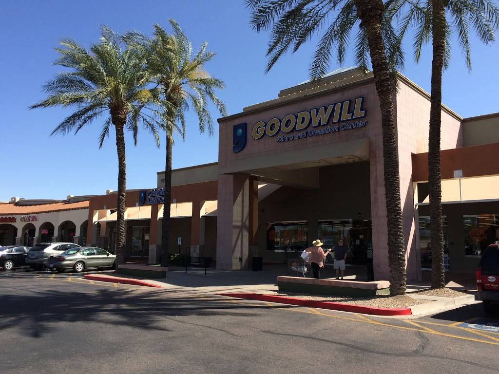 Pavilions at Talking Stick - Goodwill - Retail Store, Career Cen | 8959 Talking Stick Way, Scottsdale, AZ 85250, USA | Phone: (480) 398-7643