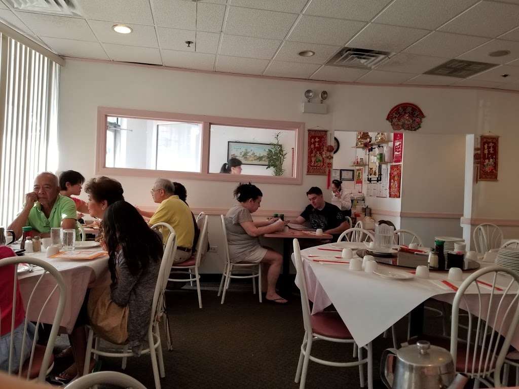 Chinese Kitchen | 6551 S Cass Ave # M, Westmont, IL 60559, USA | Phone: (630) 968-3828