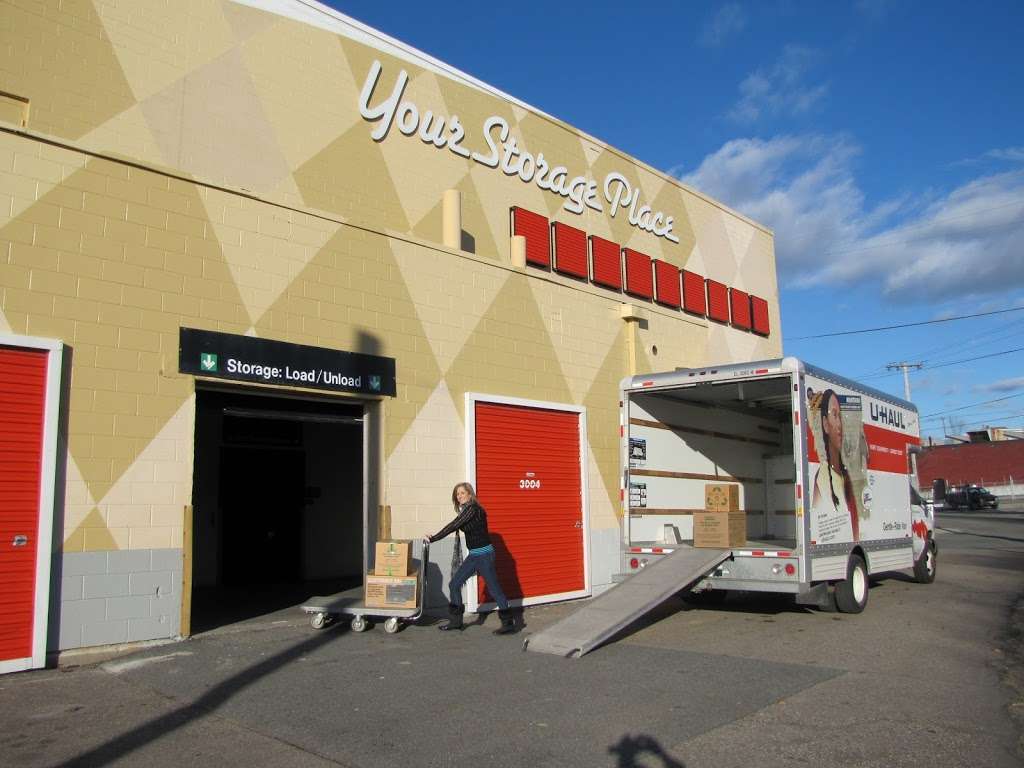 U-Haul Moving & Storage of Pawtucket | 125 Newell Ave, Pawtucket, RI 02860, USA | Phone: (401) 724-8573