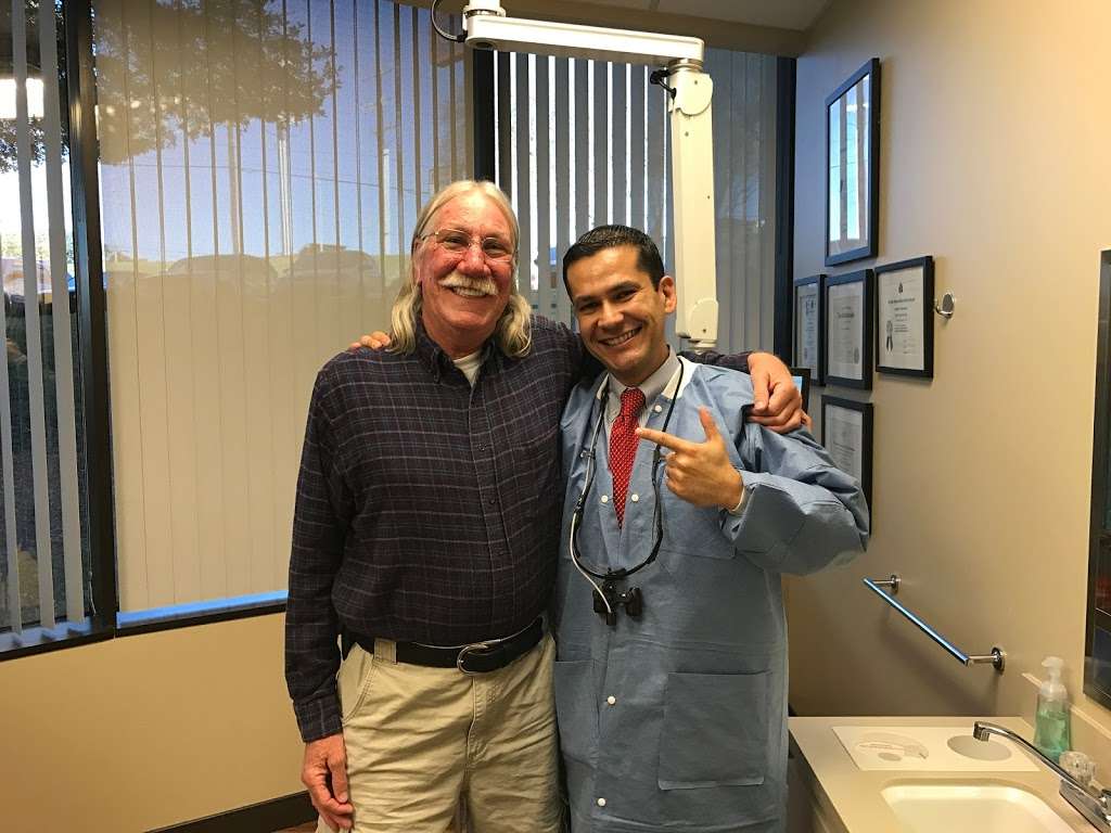 Alfonso Monarres DDS, MS, FACP. | 19375 Stone Oak Pkwy, San Antonio, TX 78258, USA | Phone: (210) 403-0555