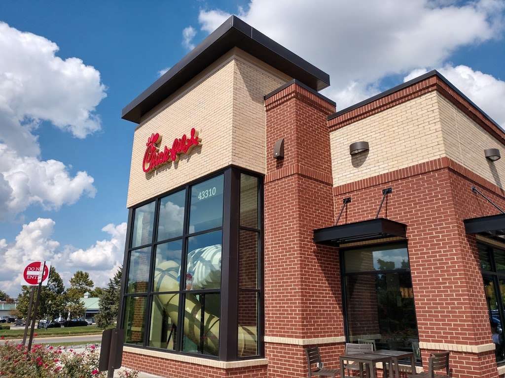 Chick-fil-A | 43310 Defender Dr, South Riding, VA 20152, USA | Phone: (703) 722-8824