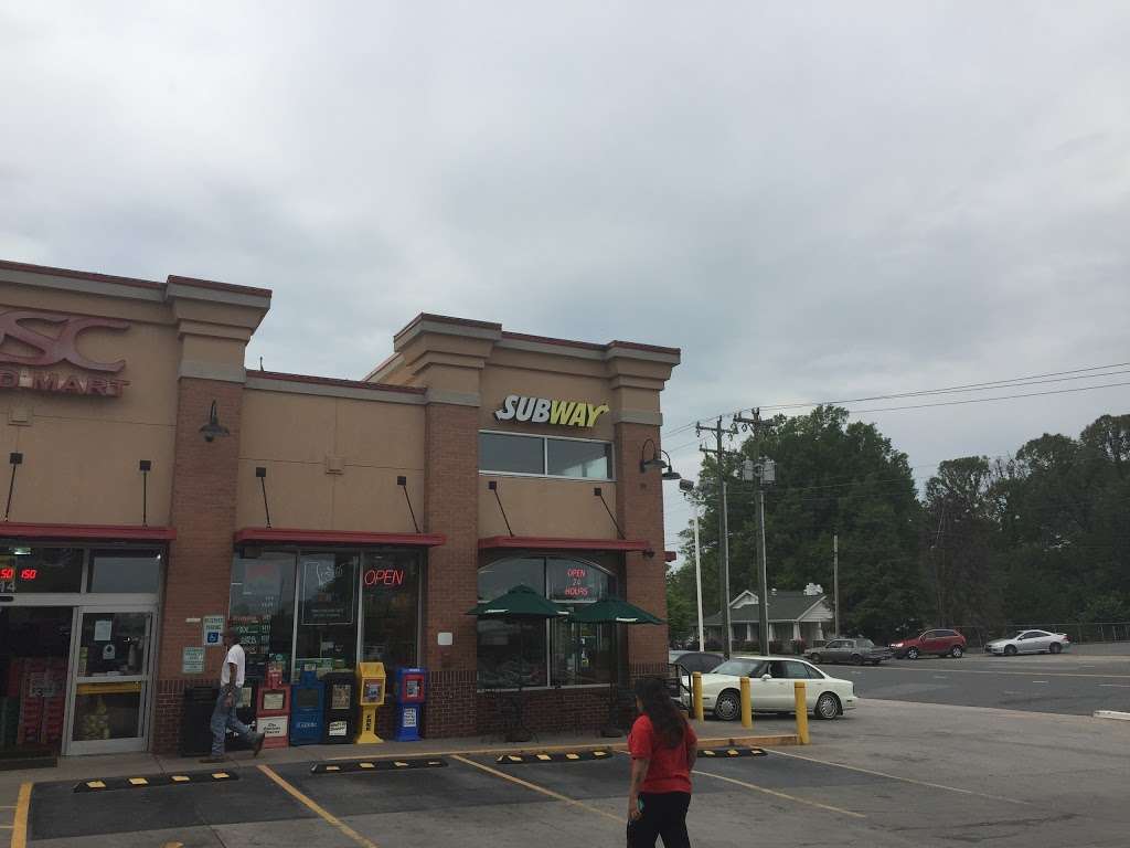 Subway Restaurants | 720 McAdenville Rd, Lowell, NC 28098 | Phone: (704) 879-4670