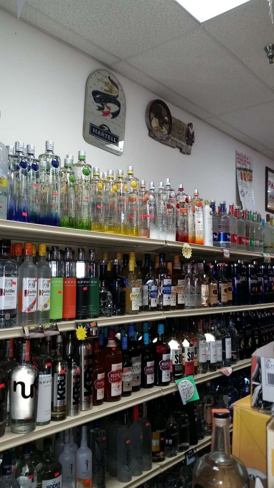 Spencer Liquor | 6769 Spencer Hwy, Pasadena, TX 77505 | Phone: (281) 991-6136