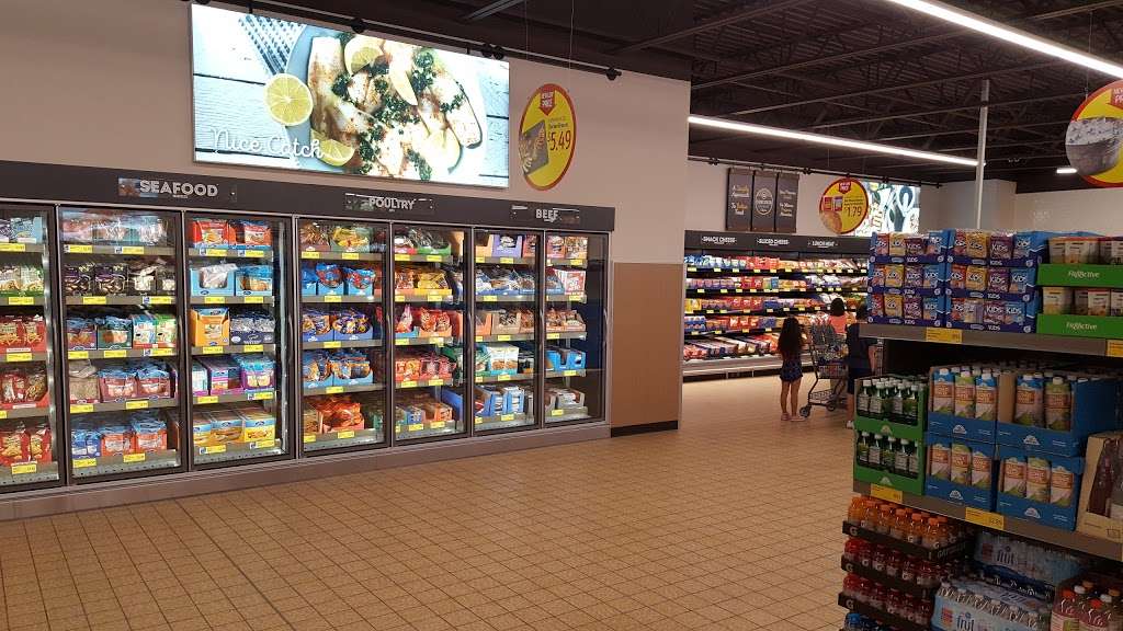 ALDI | 215 S Randall Rd, Elgin, IL 60123, USA | Phone: (855) 955-2534