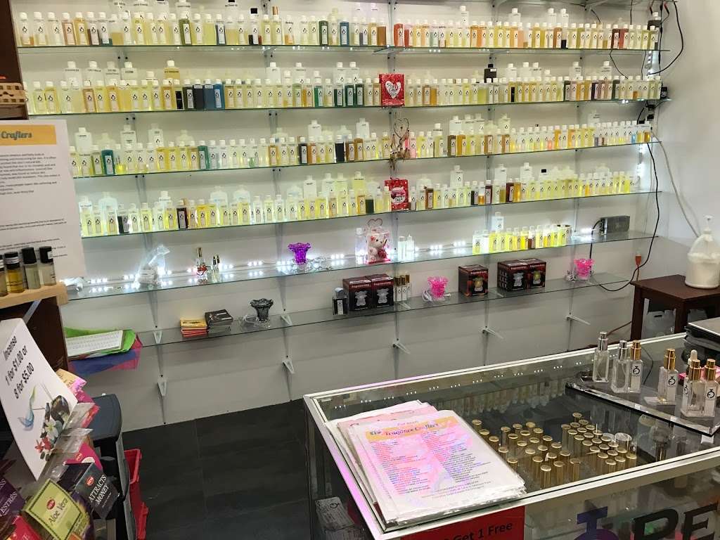 Fragance Crafters | 4100 S Ashland Ave #255, Chicago, IL 60609, USA | Phone: (312) 647-4044 Fragance Crafters | 4100 S Ashland Ave #255, Chicago, IL 60609, USA | Phone: (312) 647-4044
